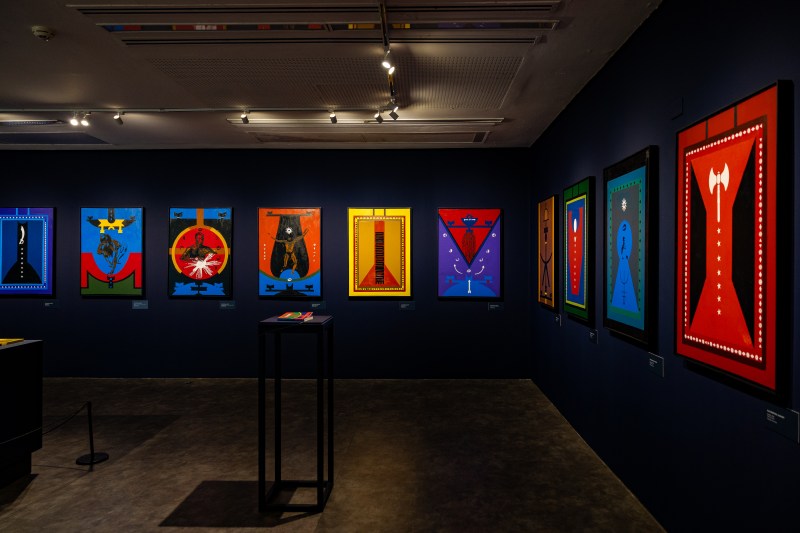 Vista da montagem de Entrar na Grande Noite, Museu de Arte do Rio, 2026